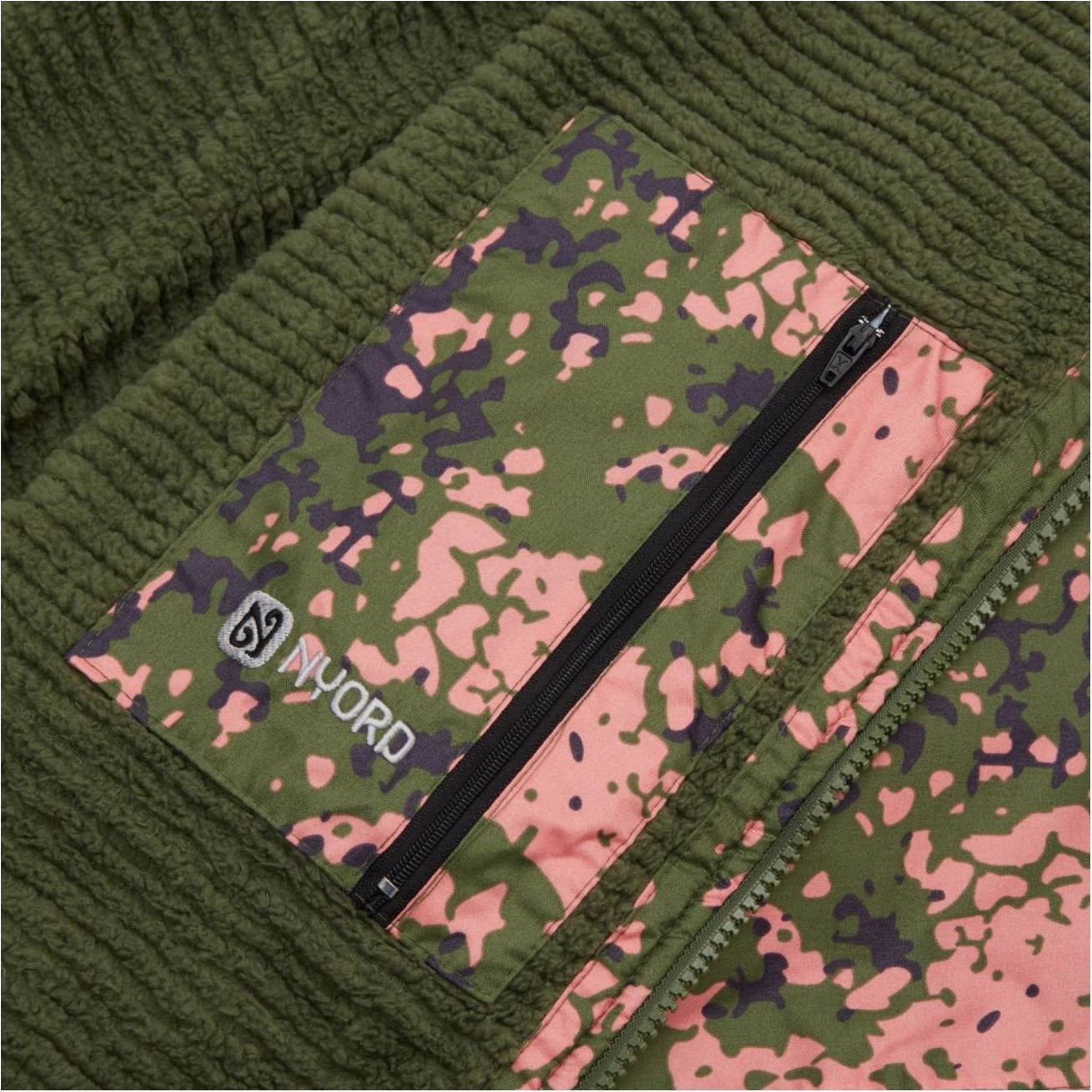 2026 Nyord Primaloft Outdoor Changing Robe ACC0005 - Khaki / Camo Print